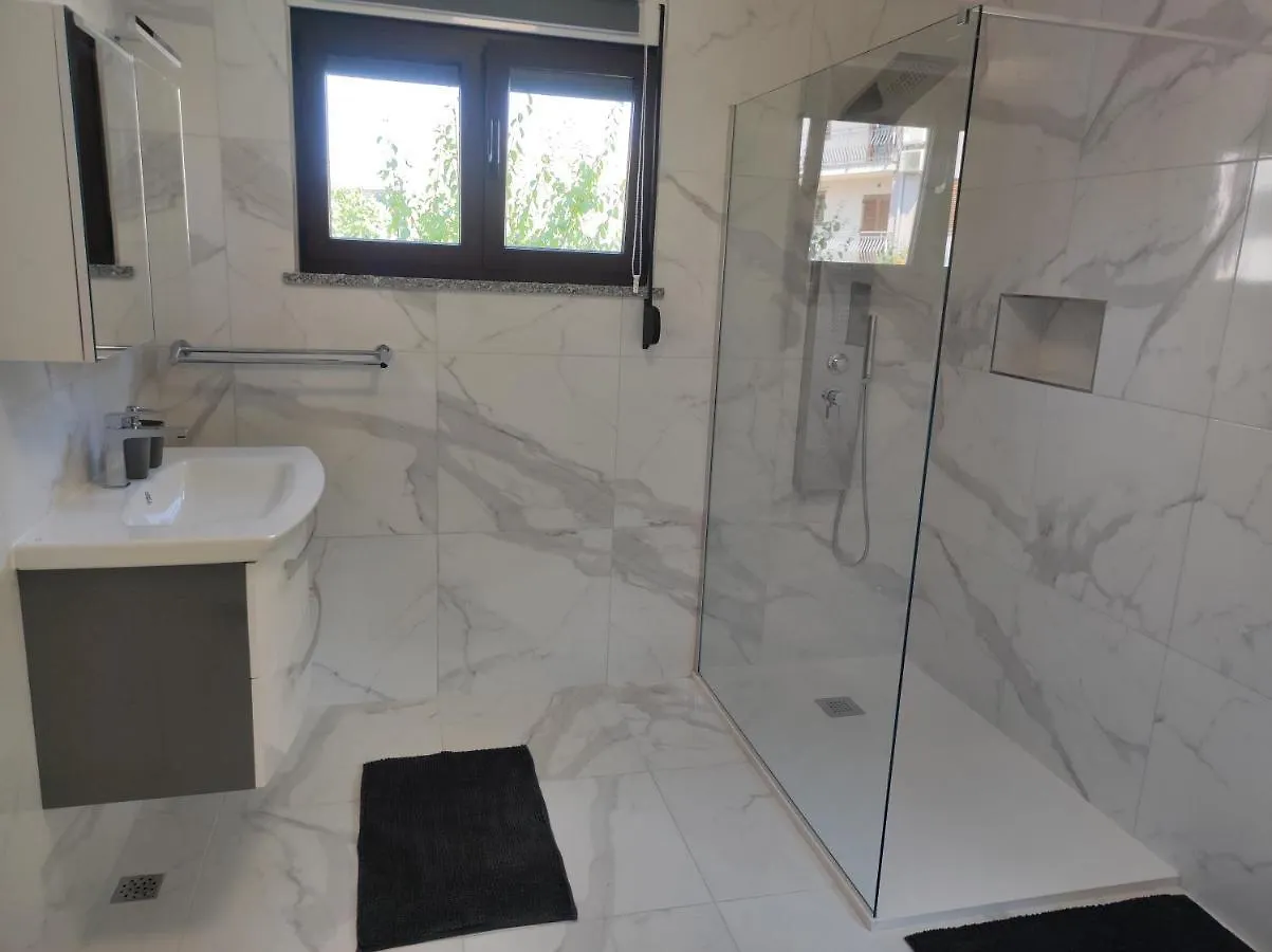 Viktor Rooms And Apartments Rovinj
