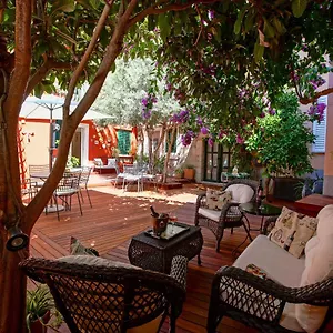 boutique-guest-accommodation-zephyrus.splithotels.org/